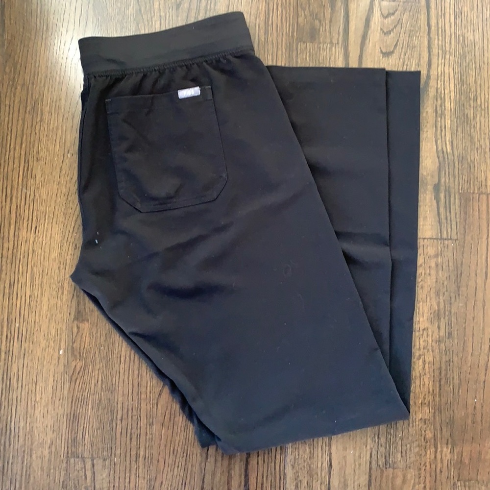 Figs Livingston Medium Tall scrub pants
